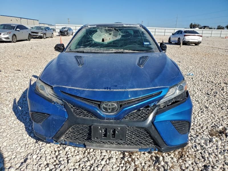 2020 Toyota Camry xse