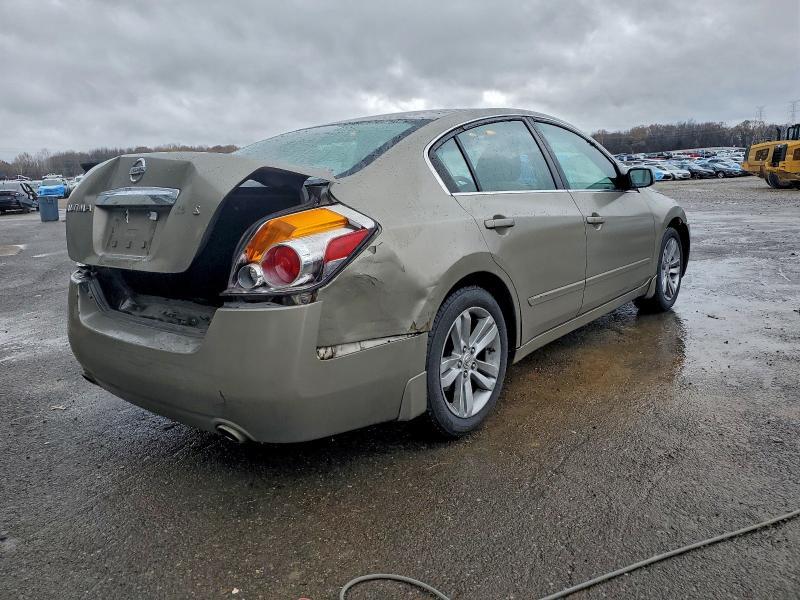2012 Nissan Altima Base