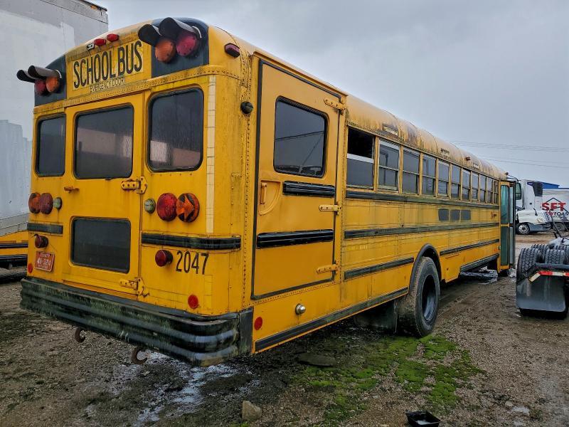 2001 International 3000 3000