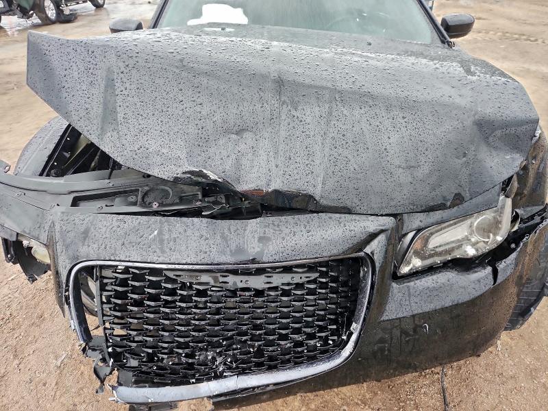 2022 Chrysler 300 s