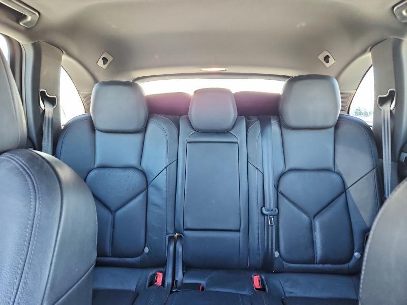 2012 Porsche Cayenne