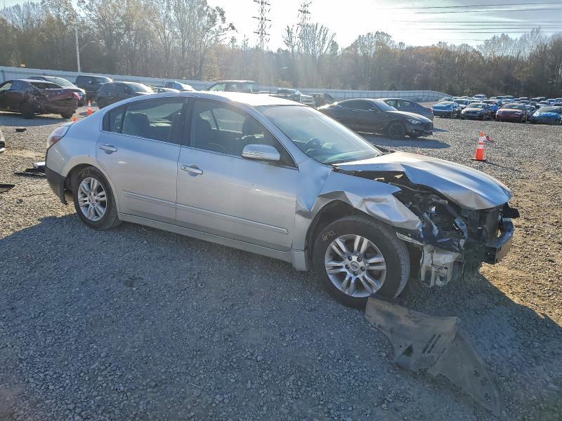 2011 Nissan Altima Base