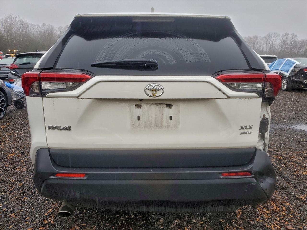 2020 Toyota Rav4 xle Premium