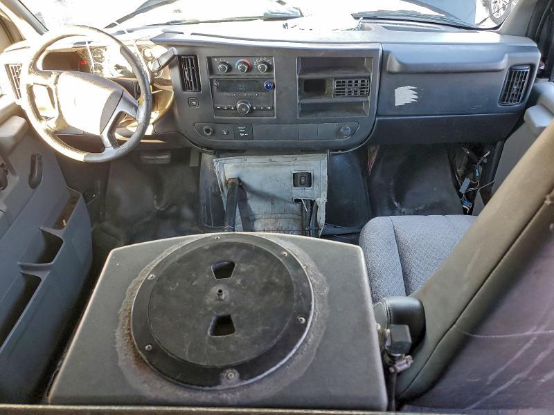 2012 GMC Savana G3500 Utility / Service Van