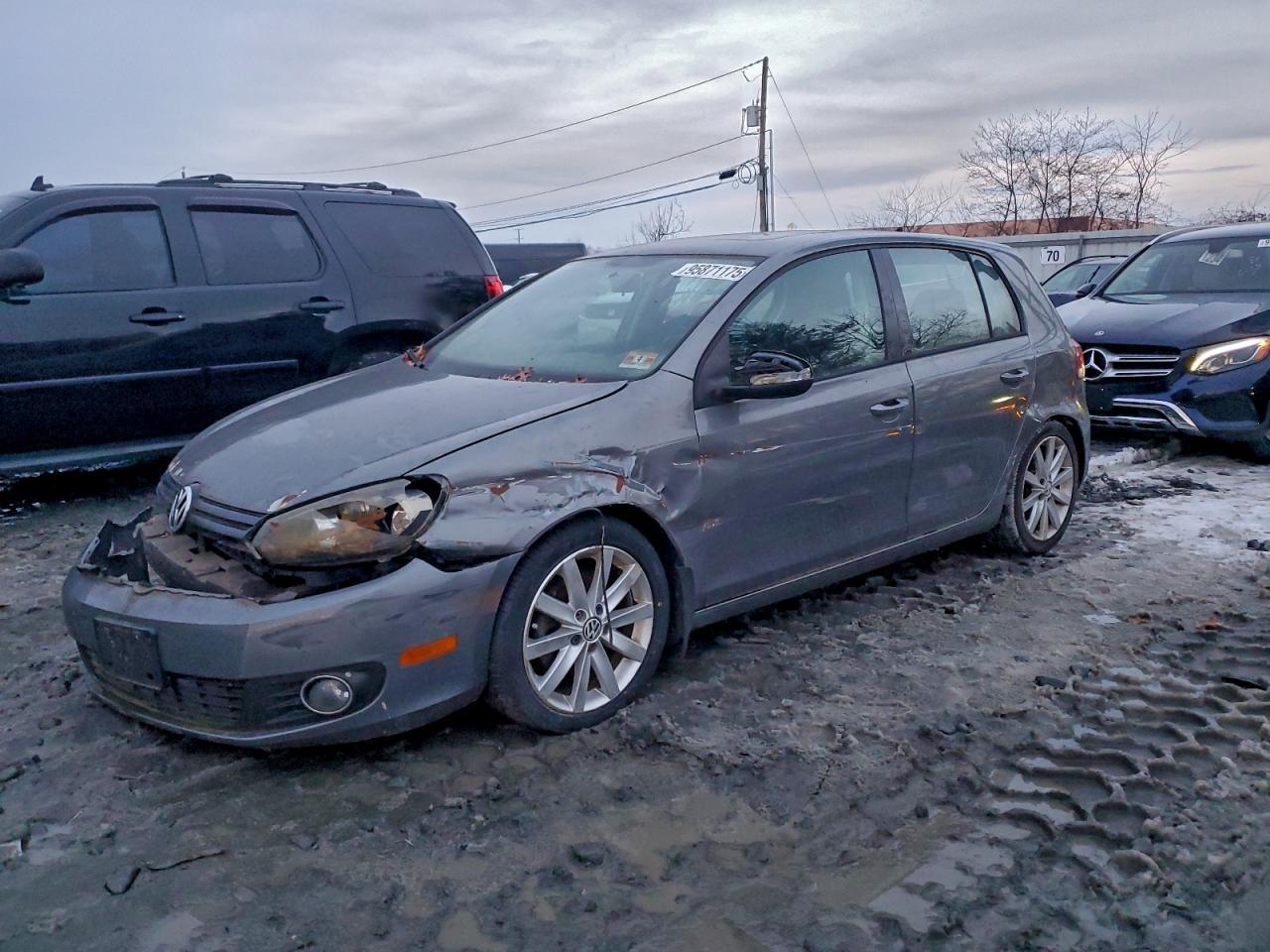 2011 Volkswagen Golf