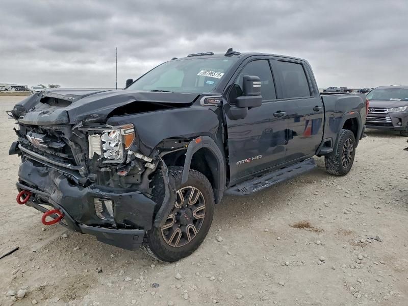 2022 GMC Sierra K2500 AT4