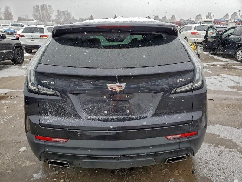2022 Cadillac XT4 Sport