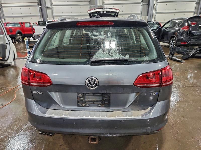 2015 Volkswagen Golf Sportwagen tdi s