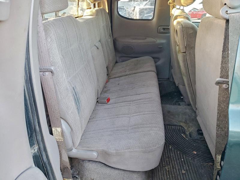 2001 Toyota Tundra Access cab