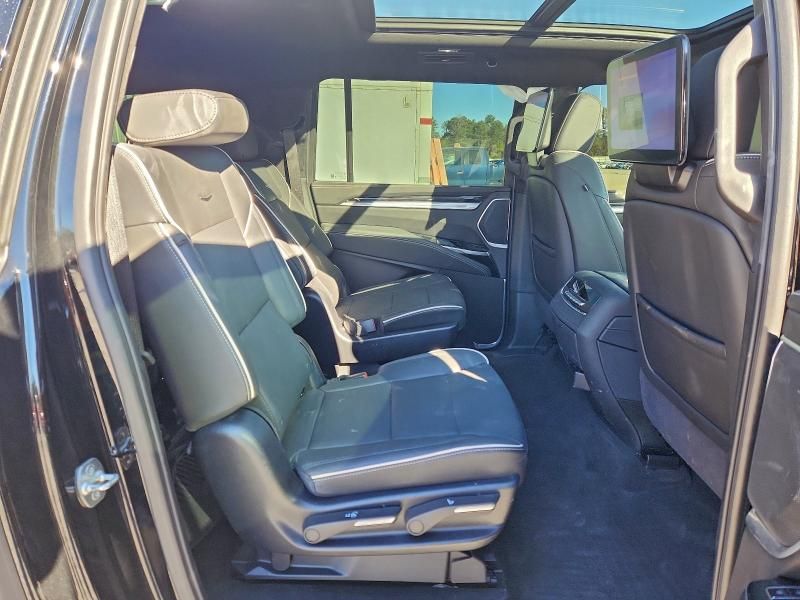 2025 Cadillac Escalade esv Sport