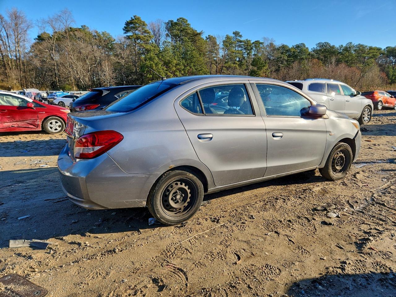 2017 Mitsubishi Mirage G4 es