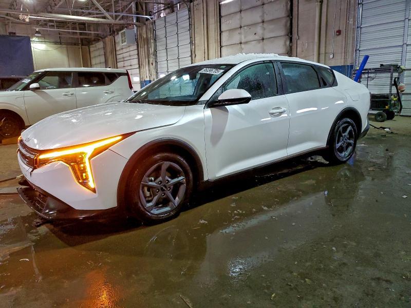 2025 KIA K4 lx
