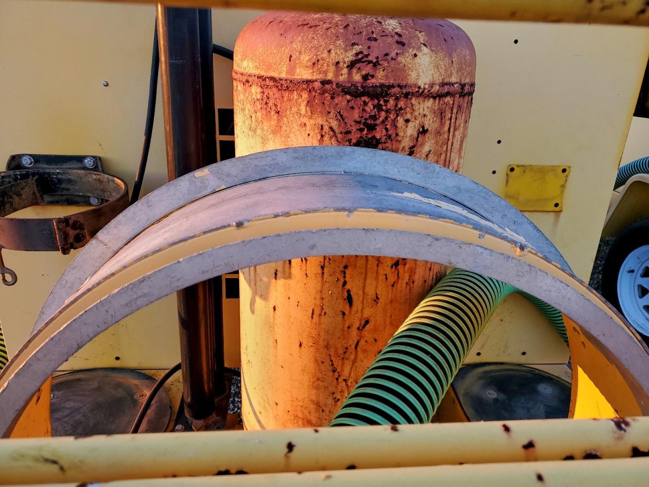 2000 Fenx 2000 Team Fenex F123KP Manhole Support Trailer