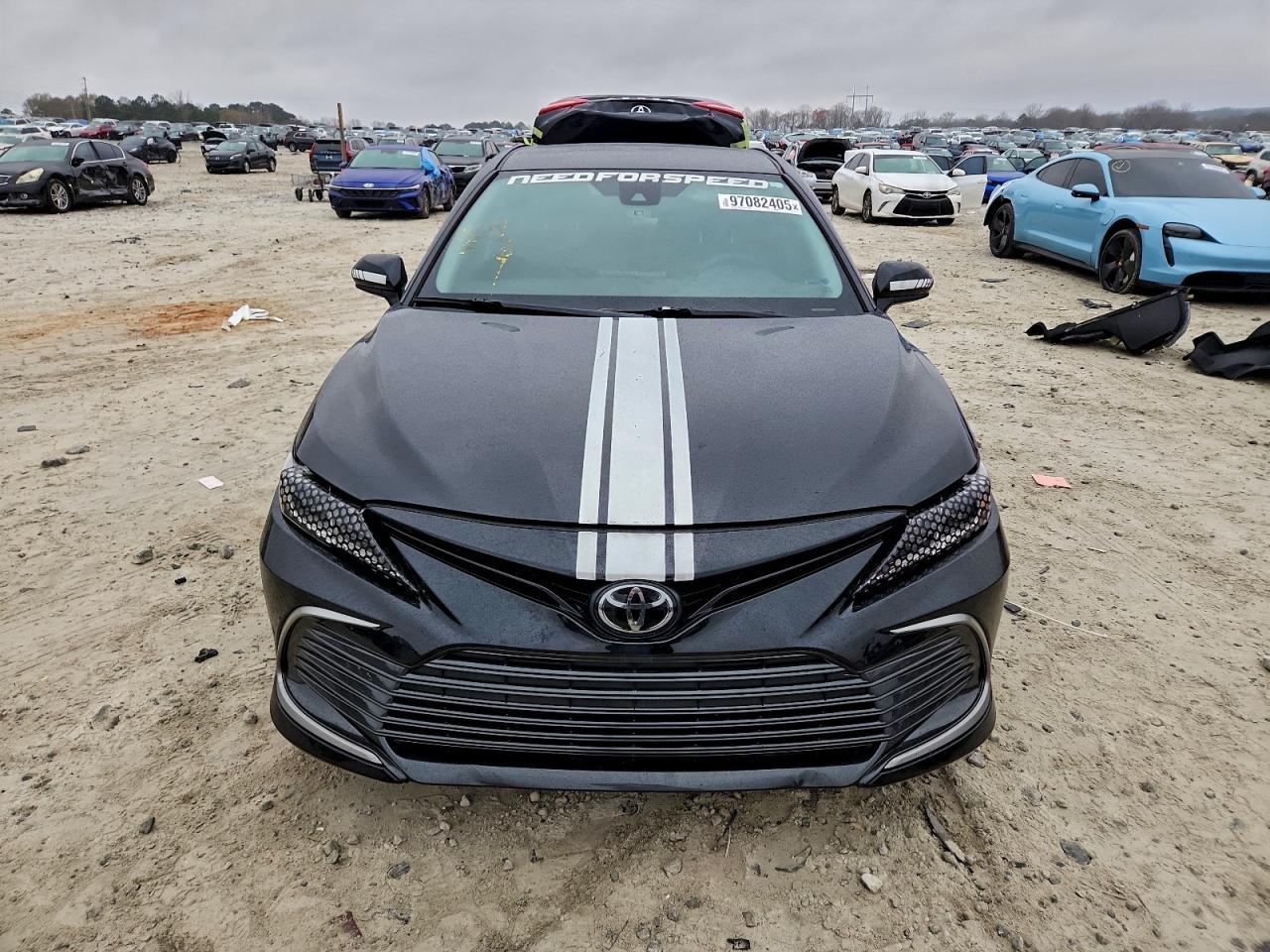 2022 Toyota Camry le