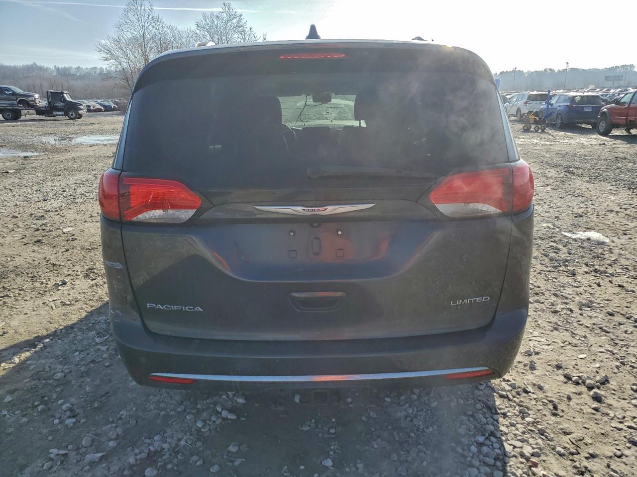 2020 Chrysler Pacifica Limited