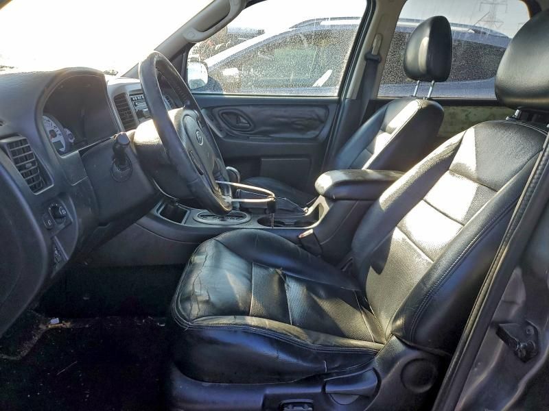 2005 Ford Escape Limited