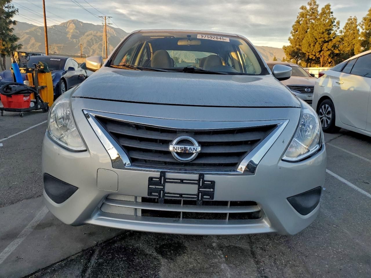 2019 Nissan Versa s