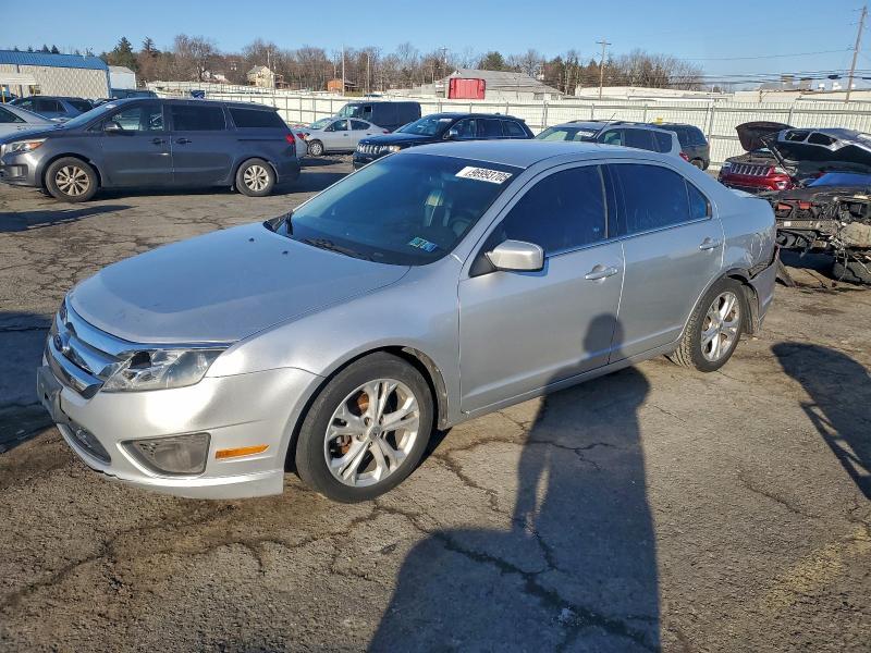 2012 Ford Fusion se