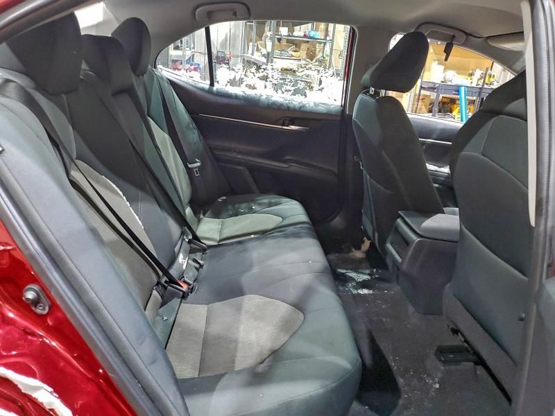 2022 Toyota Camry le