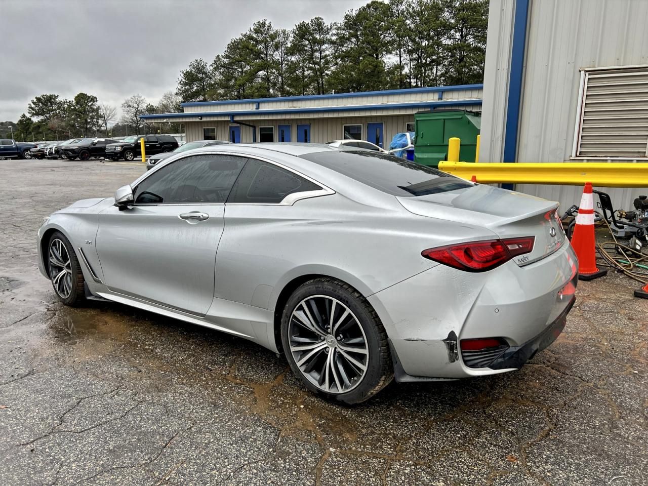 2018 Infiniti Q60 Luxe 300