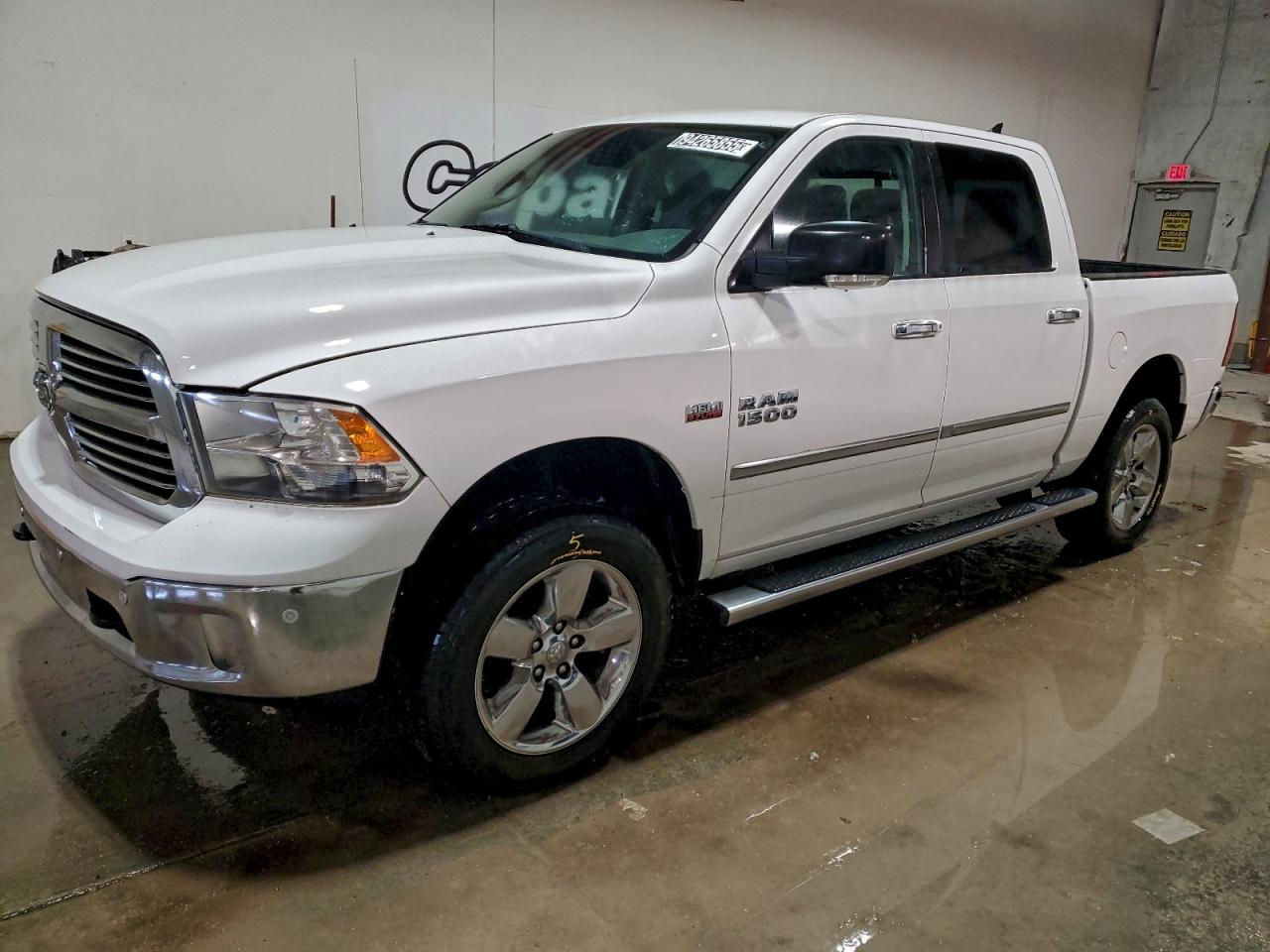 2015 Dodge RAM 1500 SLT