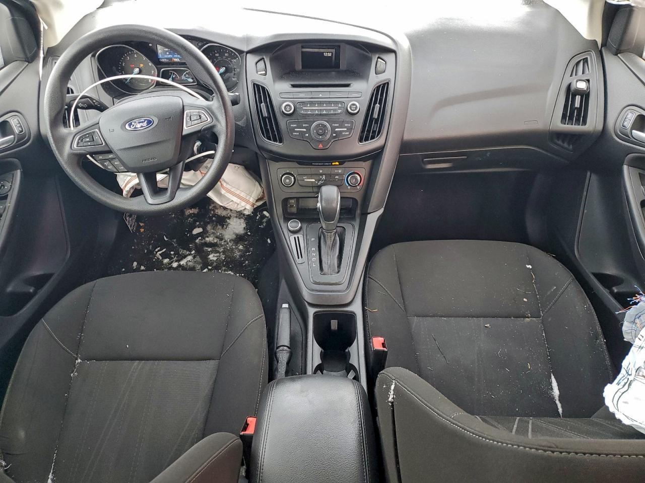 2017 Ford Focus se