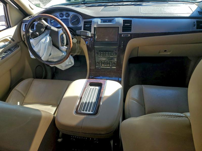 2014 Cadillac Escalade Luxury