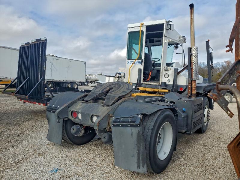 2022 Capacity Of Texas 2022 Capacity TJ5000 Yard Truck