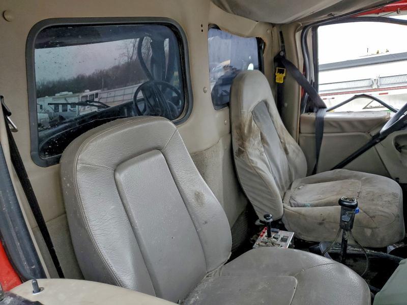 2005 Sterling LT 9500