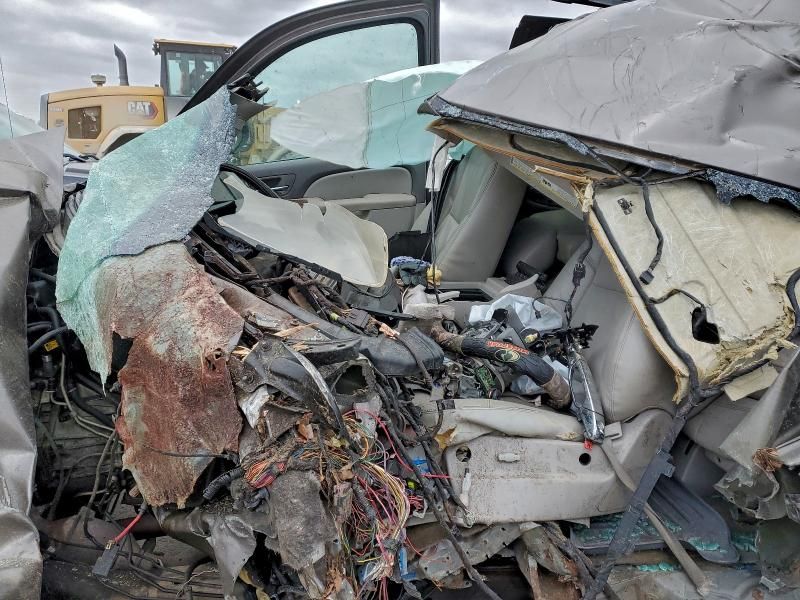 2012 Chevrolet Suburban K1500 lt