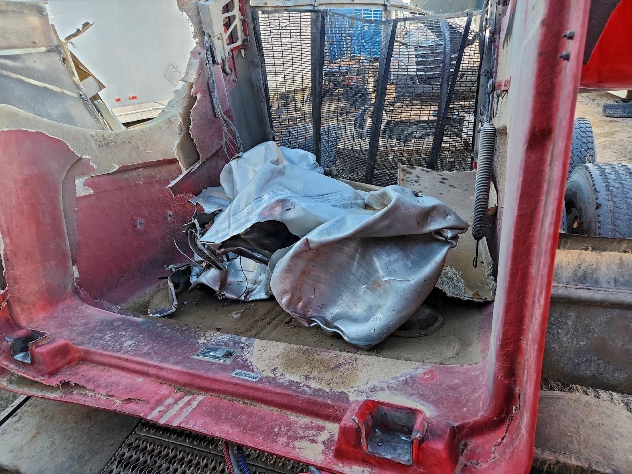 2003 Peterbilt 378