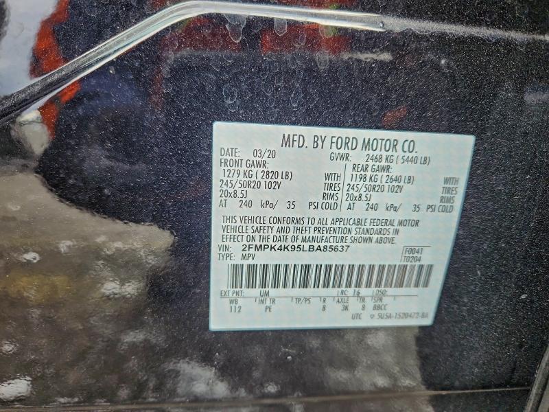 2020 Ford Edge Titanium