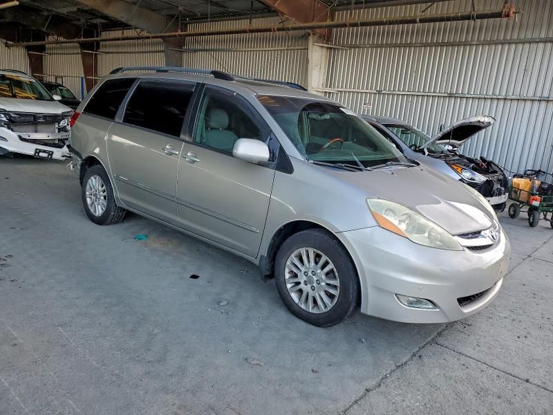 2006 Toyota Sienna xle