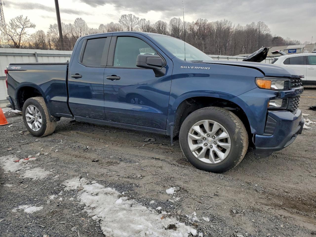 2021 Chevrolet Silverado K1500 Custom