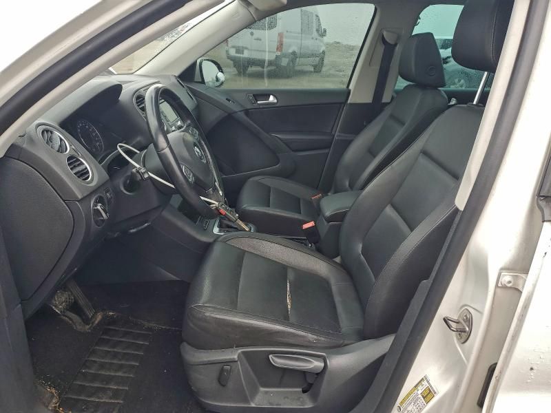 2011 Volkswagen Tiguan s