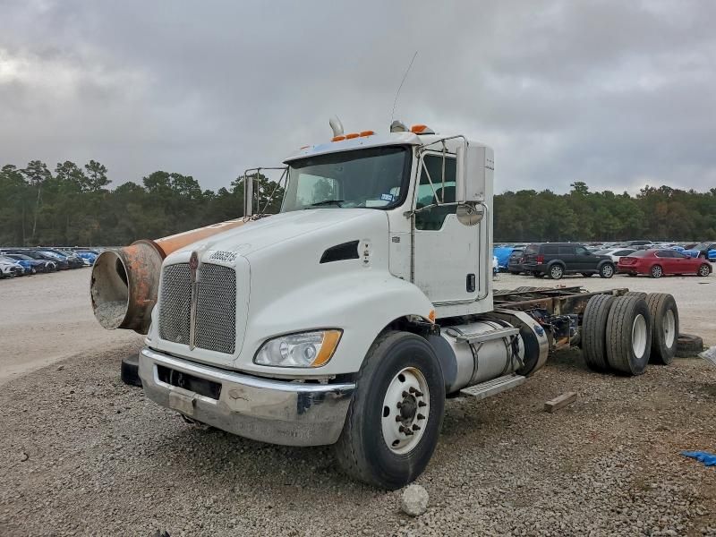 2016 Kenworth T370 Truck Cab AND Chassis