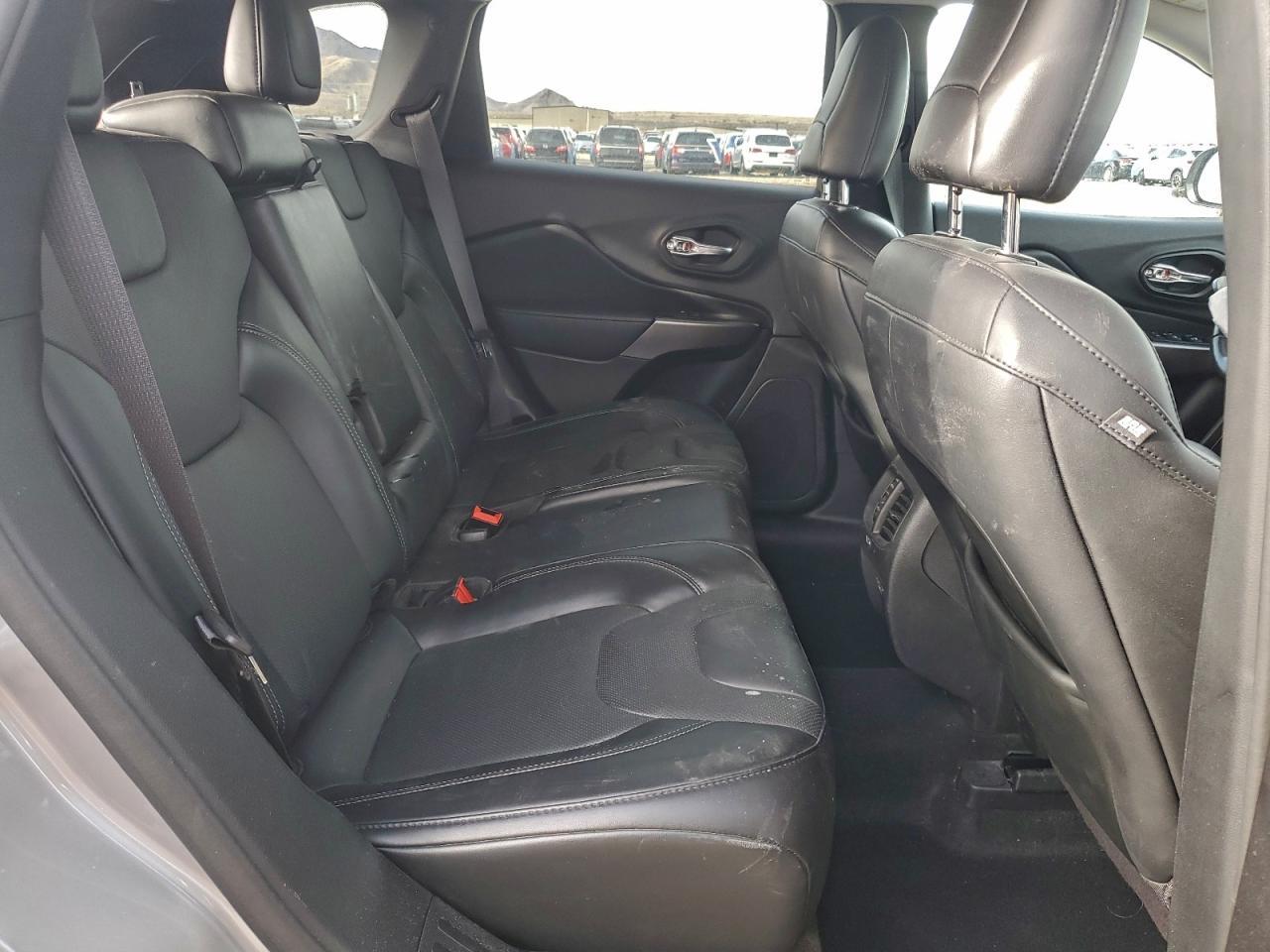 2021 Jeep Cherokee Latitude lux