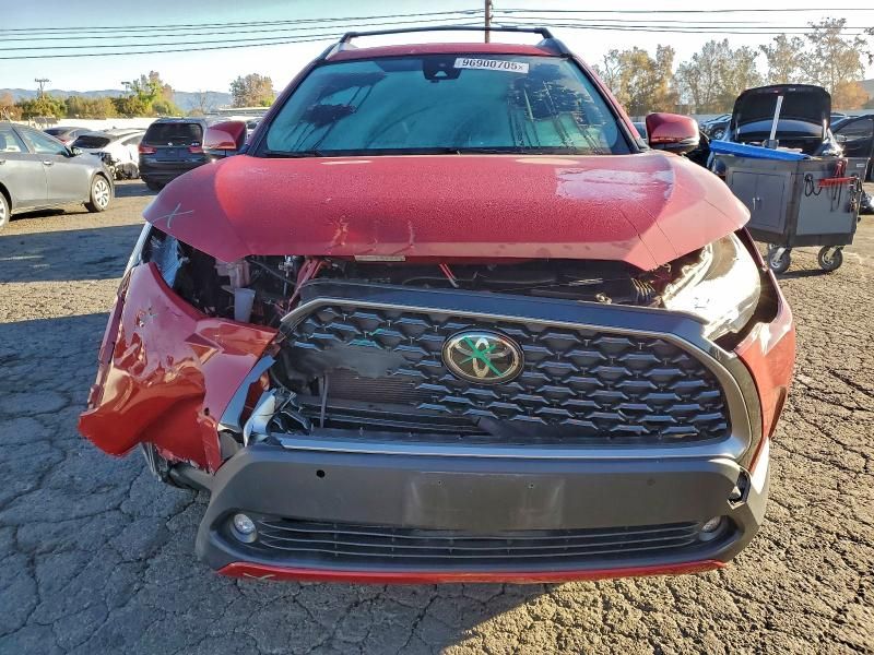 2022 Toyota Corolla Cross xle