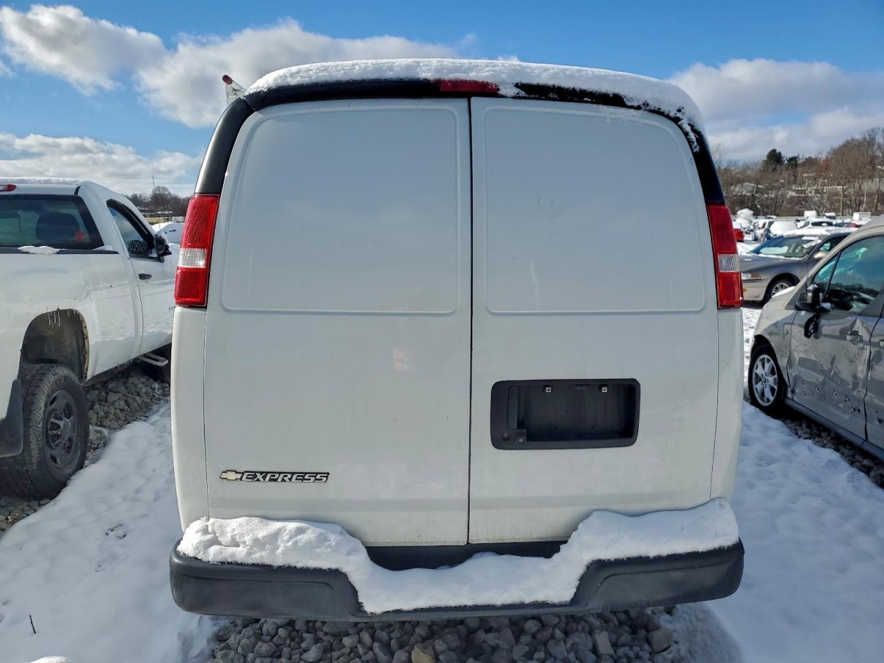2020 Chevrolet Express Delivery Van