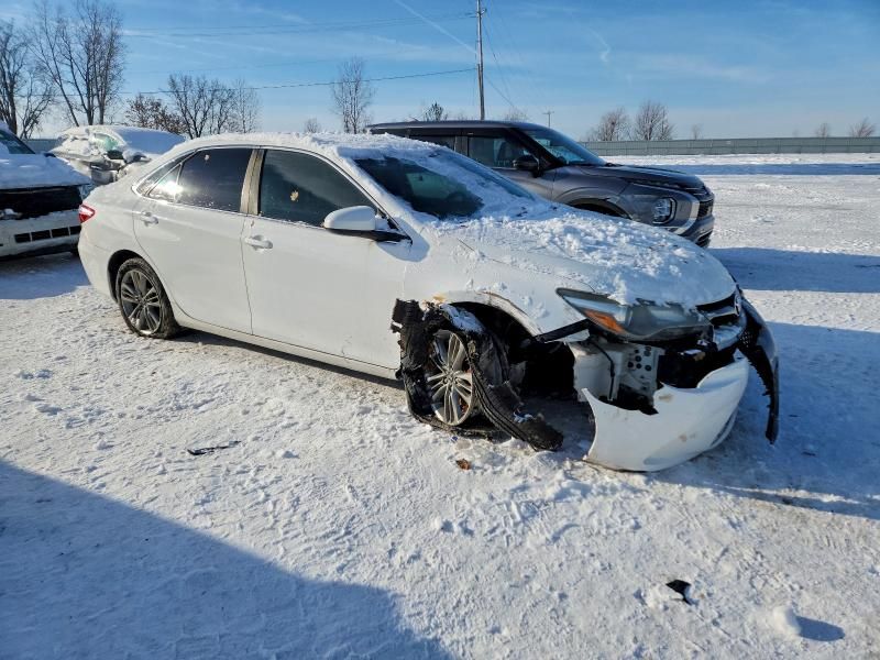 2016 Toyota Camry le