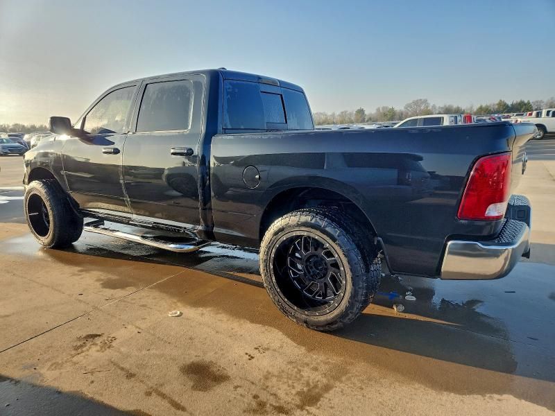 2019 Dodge Ram 1500 Classic slt
