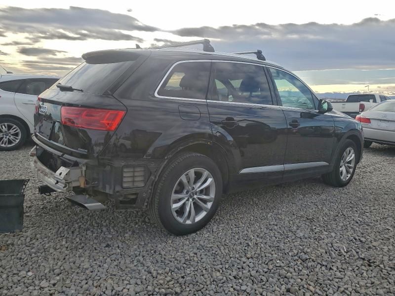 2019 Audi Q7 Premium
