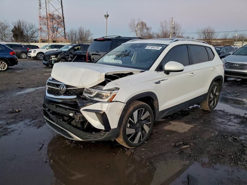 2024 Volkswagen Taos sel