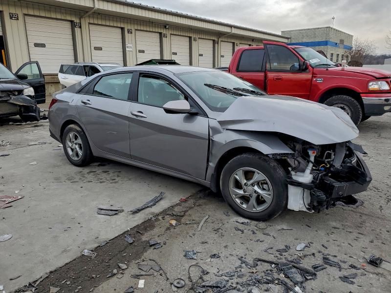 2023 Hyundai Elantra se