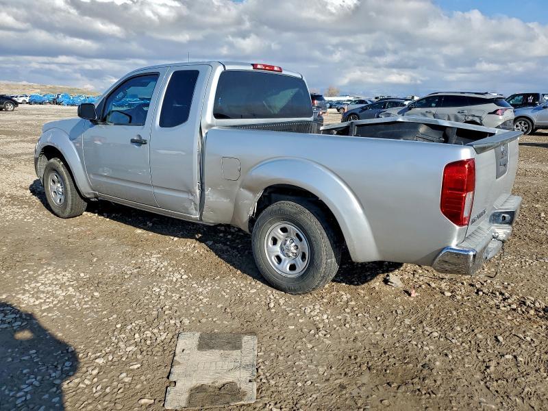 2015 Nissan Frontier s