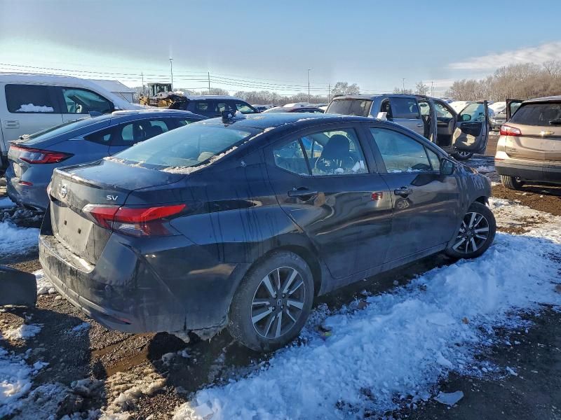 2021 Nissan Versa sv