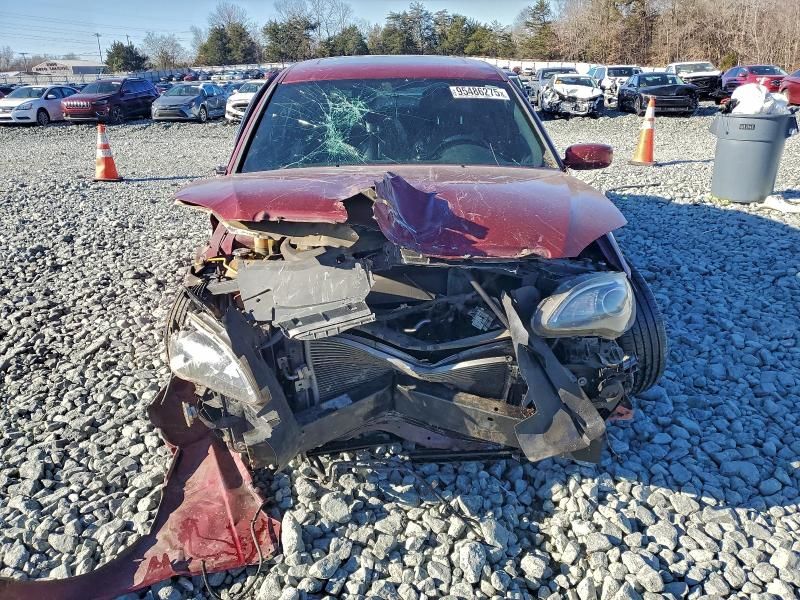 2013 Chrysler 200 Limited