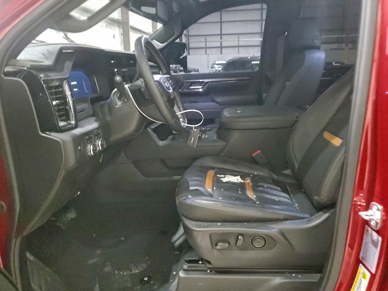 2025 GMC Sierra K2500 AT4