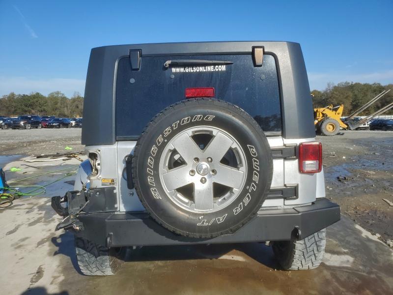 2010 Jeep Wrangler Unlimited Sahara