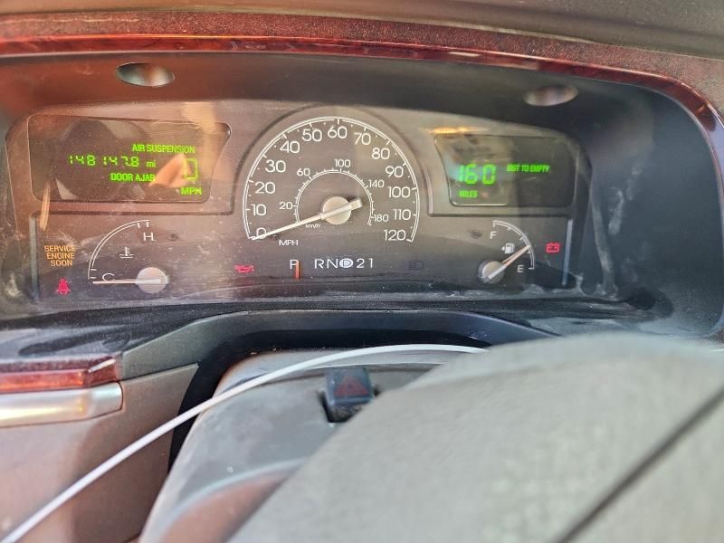 2005 Lincoln Town car Signature Limited